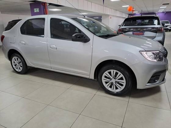 RENAULT LOGAN 1.0 12V SCE FLEX ZEN MANUAL RENAULT LOGAN 1.0 12V SCE FLEX ZEN MANUAL